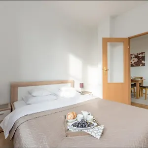 P&o Zgoda Apartamento